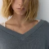 Pullover mit V-Ausschnitt Pullover mit V-Ausschnitt