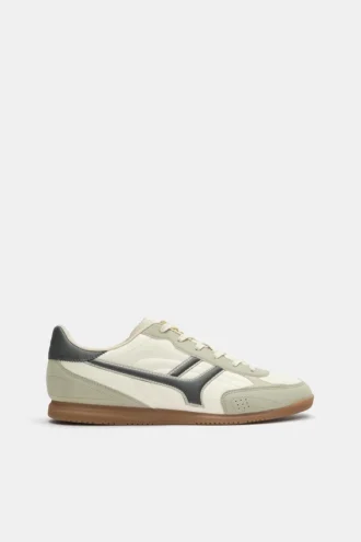 Retro-Sneaker