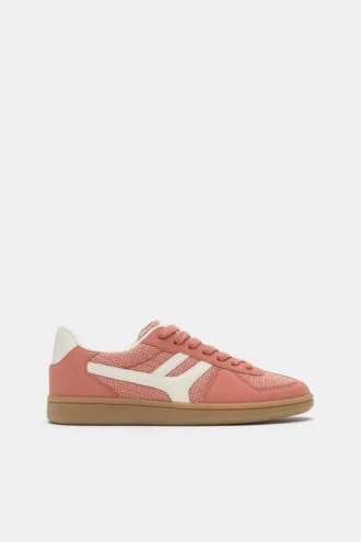 Retro-Sneaker aus Canvas