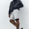Retro-Sneaker mit Ziernähten Retro-Sneaker mit Ziernähten