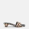 Sandalen mit Absatz aus Leder mit Leopardenmuster Sandalen mit Absatz aus Leder mit Leopardenmuster