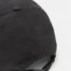 Schwarze Kappe aus Funktionsstoff