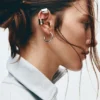 Set mit Ear-Cuff-Ohrringen Set mit Ear-Cuff-Ohrringen