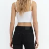 Skinny-Jeans mit ausgestelltem Bein