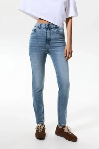 Skinny-Jeans mit hoher Taille