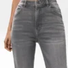 Skinny-Jeans mit hoher Taille