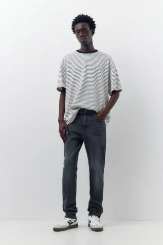 Slim-Fit-Jeans