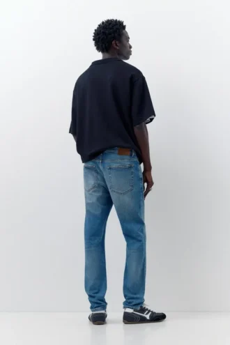 Slim-Fit-Jeans