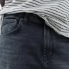 Slim-Fit-Jeans