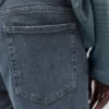 Slim-Fit-Jeans