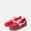 Sneaker im Retro-Stil mit Details
