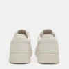 Sneaker mit klobiger Sohle