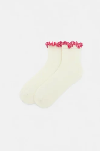 Socken mit Spitzenbesatz
