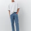 Standard-Jeans