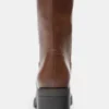 Stiefel mit hohem Absatz Stiefel mit hohem Absatz