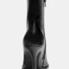 Stiefel mit Stilettoabsatz