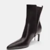 Stiefel mit Stilettoabsatz