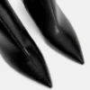 Stiefel mit Stilettoabsatz Stiefel mit Stilettoabsatz