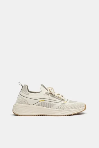 Stoff-Sportschuhe Stoff-Sportschuhe