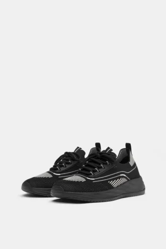 Stoff-Sportschuhe Stoff-Sportschuhe