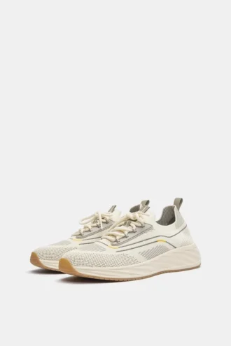Stoff-Sportschuhe Stoff-Sportschuhe