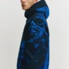Stranger Things Tie-Dye-Kapuzen-Sweatshirt Stranger Things Tie-Dye-Kapuzen-Sweatshirt