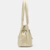 Strukturierte Schultertasche mit Schnalle Strukturierte Schultertasche mit Schnalle
