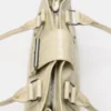 Strukturierte Schultertasche mit Schnalle Strukturierte Schultertasche mit Schnalle