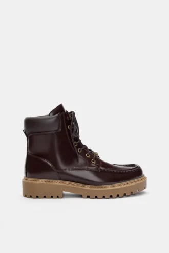Sturdige Schnürstiefel