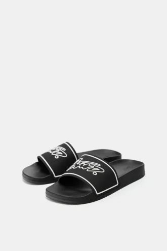 STWD gummierte Sandalen