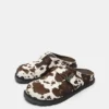 STWD-Lederclogs mit Kuhfellmuster STWD-Lederclogs mit Kuhfellmuster
