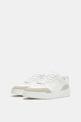 STWD Sneaker aus mehreren Teilen STWD Sneaker aus mehreren Teilen