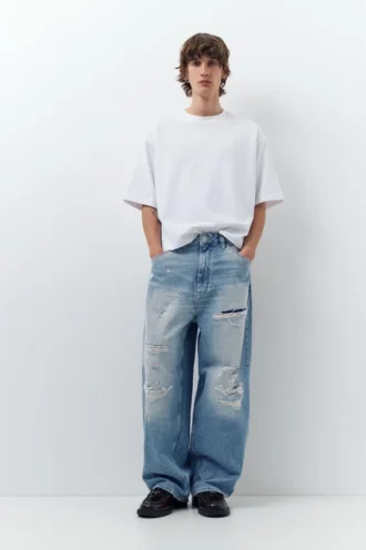 Super-Baggy-Jeans mit Rissen