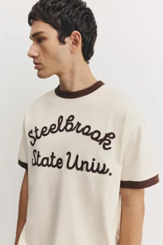 T-Shirt mit kontrastierendem Aufdruck und Rippbündchen