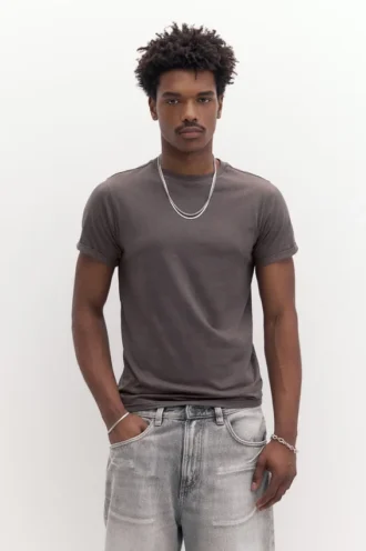 T-Shirts in Muscle-Fit