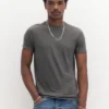 T-Shirts in Muscle-Fit