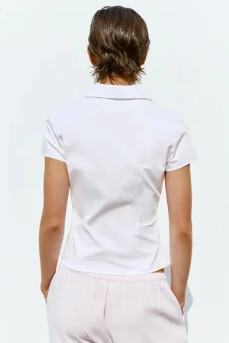Tailliertes Kurzarm-Shorts-Hemd
