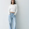 Tailliertes Langarm-T-Shirt Tailliertes Langarm-T-Shirt