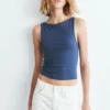 Tanktop mit U-Boot-Ausschnitt Tanktop mit U-Boot-Ausschnitt