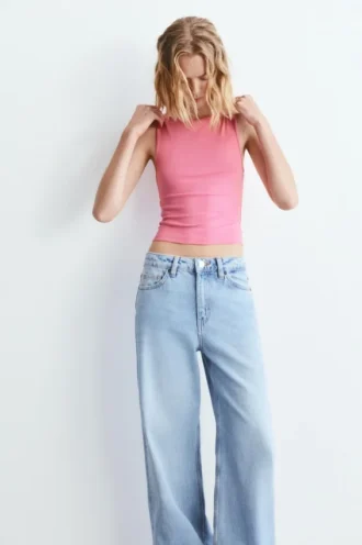 Tanktop mit U-Boot-Ausschnitt