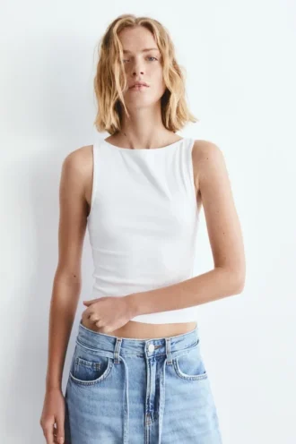 Tanktop mit U-Boot-Ausschnitt