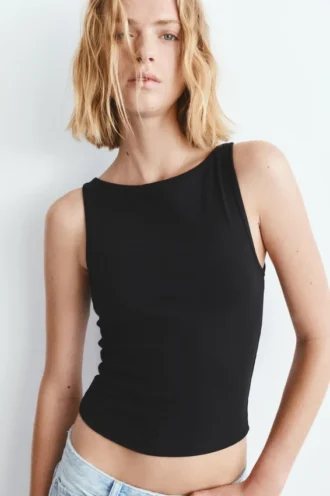Tanktop mit U-Boot-Ausschnitt