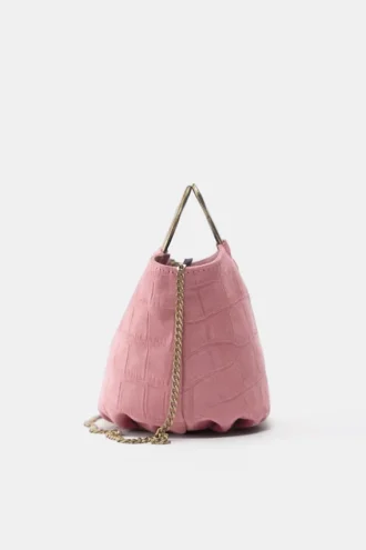 Tasche mit Metallgriff