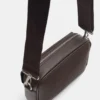 Umhängetasche mit Tasche