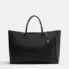 Verzierte Reisetasche