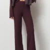 Weiche, gerade geschnittene Hose