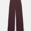 Weiche, gerade geschnittene Hose