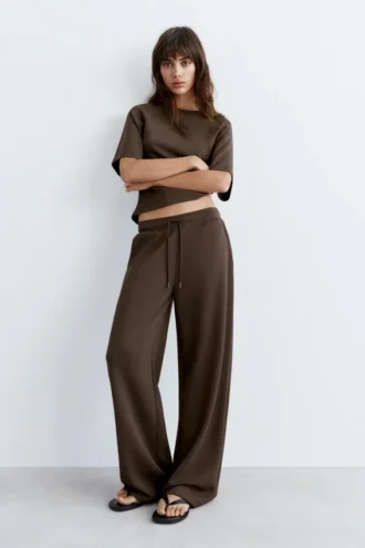 Weiche Hose mit weitem Bein
