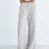 Weiche Hose mit weitem Bein Weiche Hose mit weitem Bein