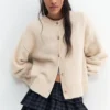 Weiche Strickjacke
